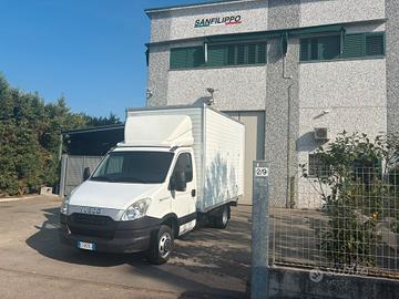 Iveco Daily 35C11 Box in lega