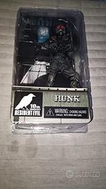Action figure Hunk da Resident Evil 