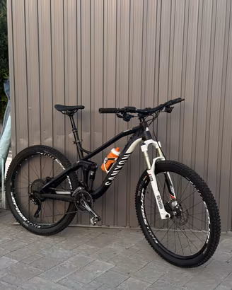 Canyon nerve al,  taglia M, ruote 27.5