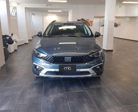 Fiat Tipo 1.5 Hybrid DCT 5 porte City Cross