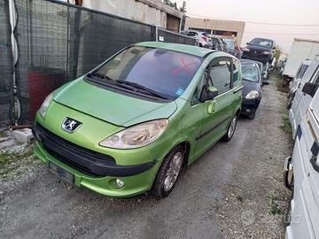 Ricambi Peugeot 1007 anno 2006