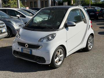 Smart ForTwo 1000 62 kW coupé passion
