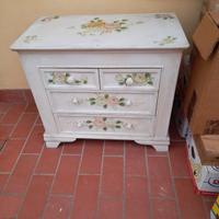 mobiletto provenzale