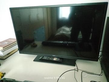 televisore Hitachi smart tv 