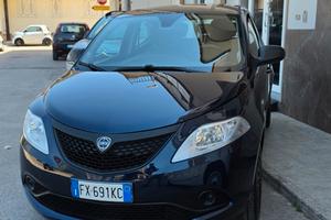 Lancia Ypsilon 1.2 69 CV 5 porte GPL Ecochic Elefa