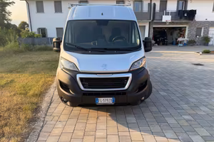 Furgone Peugeot Boxer 2.0 TOP ALLESTIMENTO