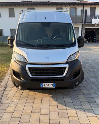 Furgone Peugeot Boxer 2.0 TOP ALLESTIMENTO