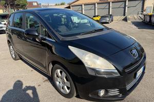 PEUGEOT 5008 1.6 e-HDi 112CV Stop&Start cambio r