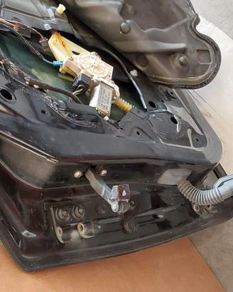 PORTA DESTRA BMW 118d 3 PORTE.