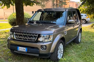 Land Rover Discovery 4 3.0 TDV6 211CV Base