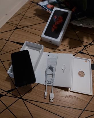 IPhone 6s da 32 GB ricondizionato pari a nuovo.