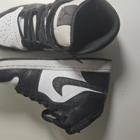 Air Jordan 1 Mid "Elephant Print" White/Black

