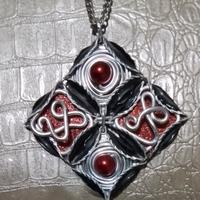 collana con orecchini  artigianali 