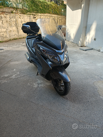 Suzuki Burgman 400