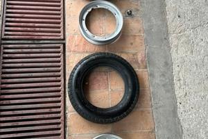 Cerchi e pneumatici vespa PX125