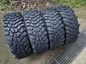 4 gomme MALATESTA 235/70/16 COME NUOVE