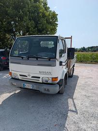 Nissan Cabstar (Anno 2001) Funzionante