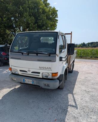 Nissan Cabstar (Anno 2001) Funzionante