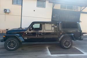 Jeep Gladiator cassonato