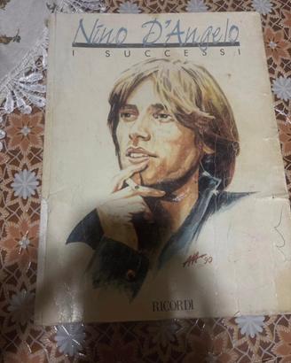 Libro spartiti Nino D angelo