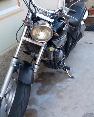 Kymco Venox 