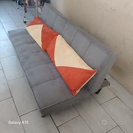 Divano e cuscini 180 x 90 