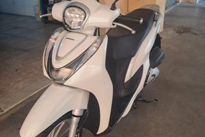 HONDA SH MODE 125