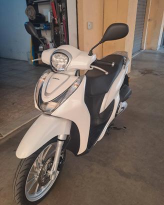 HONDA SH MODE 125