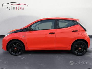 Toyota Aygo 1.0 VVT-i 69 CV 5 porte x-cite