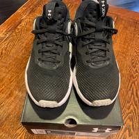 Under Armour Uomo  Sneakers 41 / 8 US HOVR Apex 3