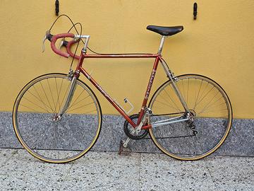 Bici da corsa artigianale Ambrosini 1982-orihinale
