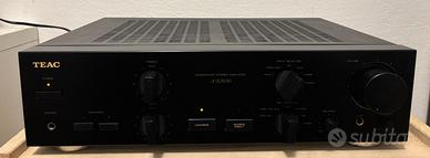 TEAC AX1030 amplificatore vintage