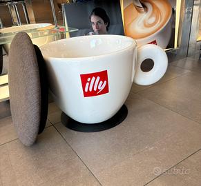 POLTRONA A FORMA DI TAZZA CAFFÈ ILLY