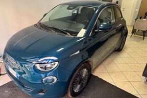 Fiat 500 500e Berlina 42 kWh Icon