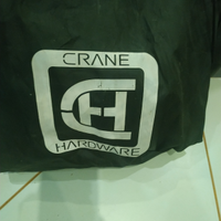 Crane hardware