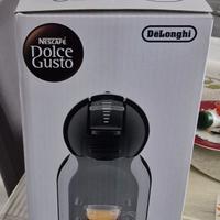 Macchina caffè dolce gusto