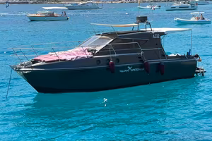 Cabinato AZ 32 AZIMUT