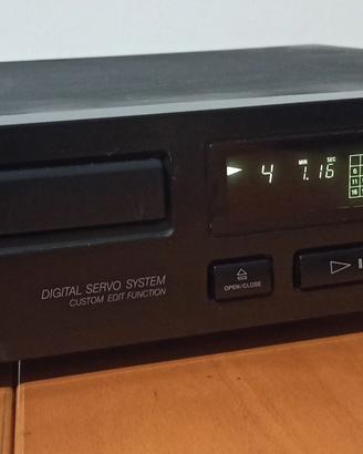 Lettore cd player SONY CDP-M303