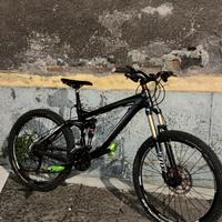 Bici trek specialized enduro evo full
