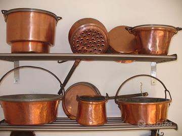 Pentole e padelle in rame 1900,!Varese centro