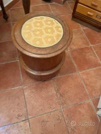 Commode sgabello comodino francese
