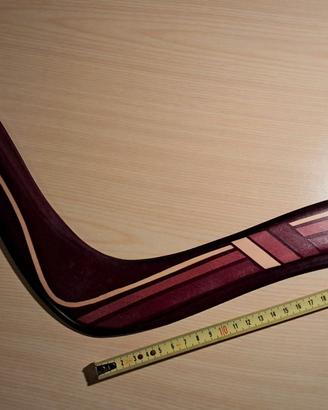 Boomerang NUOVO in legno.