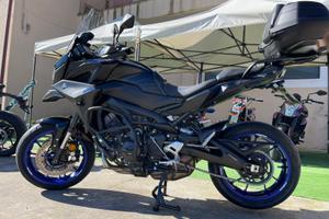YAMAHA TRACER 900