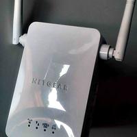 Netgear modello WN3000RP range extender