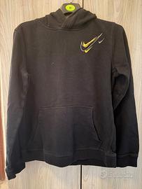 Felpa Nike Nera con Swoosh Multipli Taglia M
