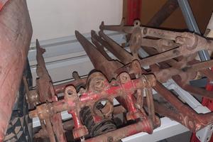 sertum 250/500  ricambi meccanica e ciclistica