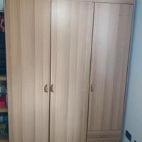 Mobile guardaroba con 3 cassetti