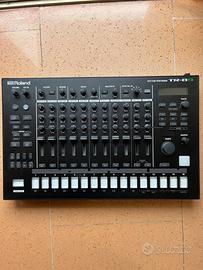 Roland TR-8S (tr8s)