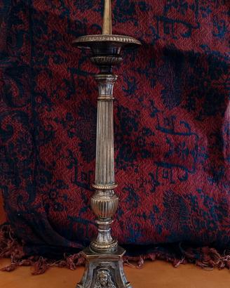 Antico candelabro bronzo argentato