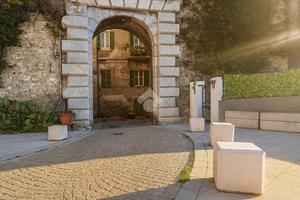 2 LOCALI A VENTIMIGLIA